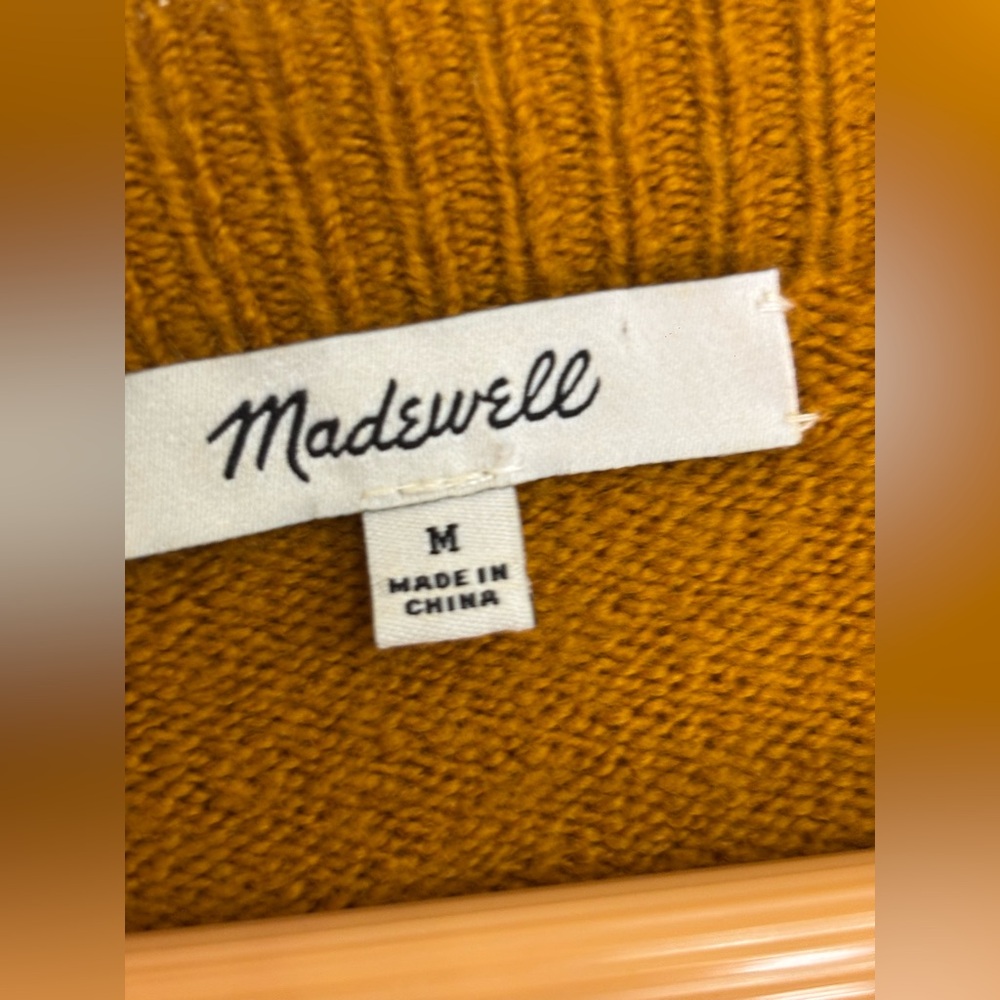 Madewell Mustard Ruffle Ruffle Bell Sleeve Boat
Neck Sweater Sweater Sz Medium - Picture 7 of 12